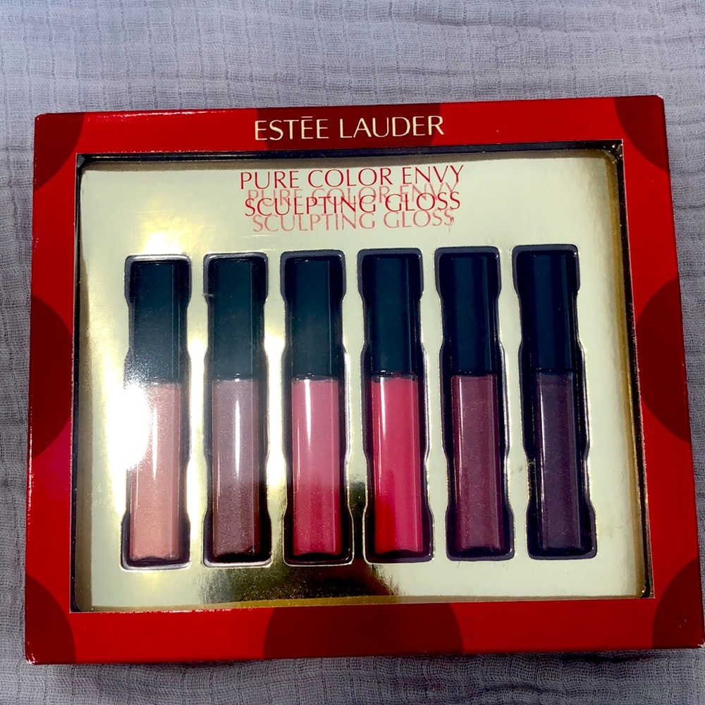 NEW UNOPENED ESTEE LAUDER
